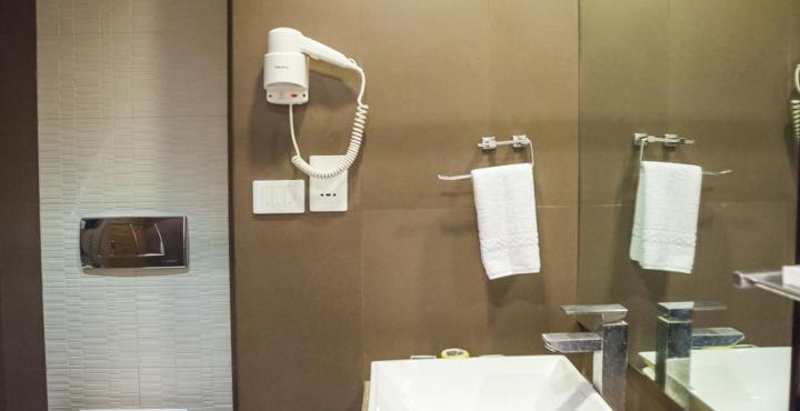 Hotel Riverview Ahmedabad Exterior foto